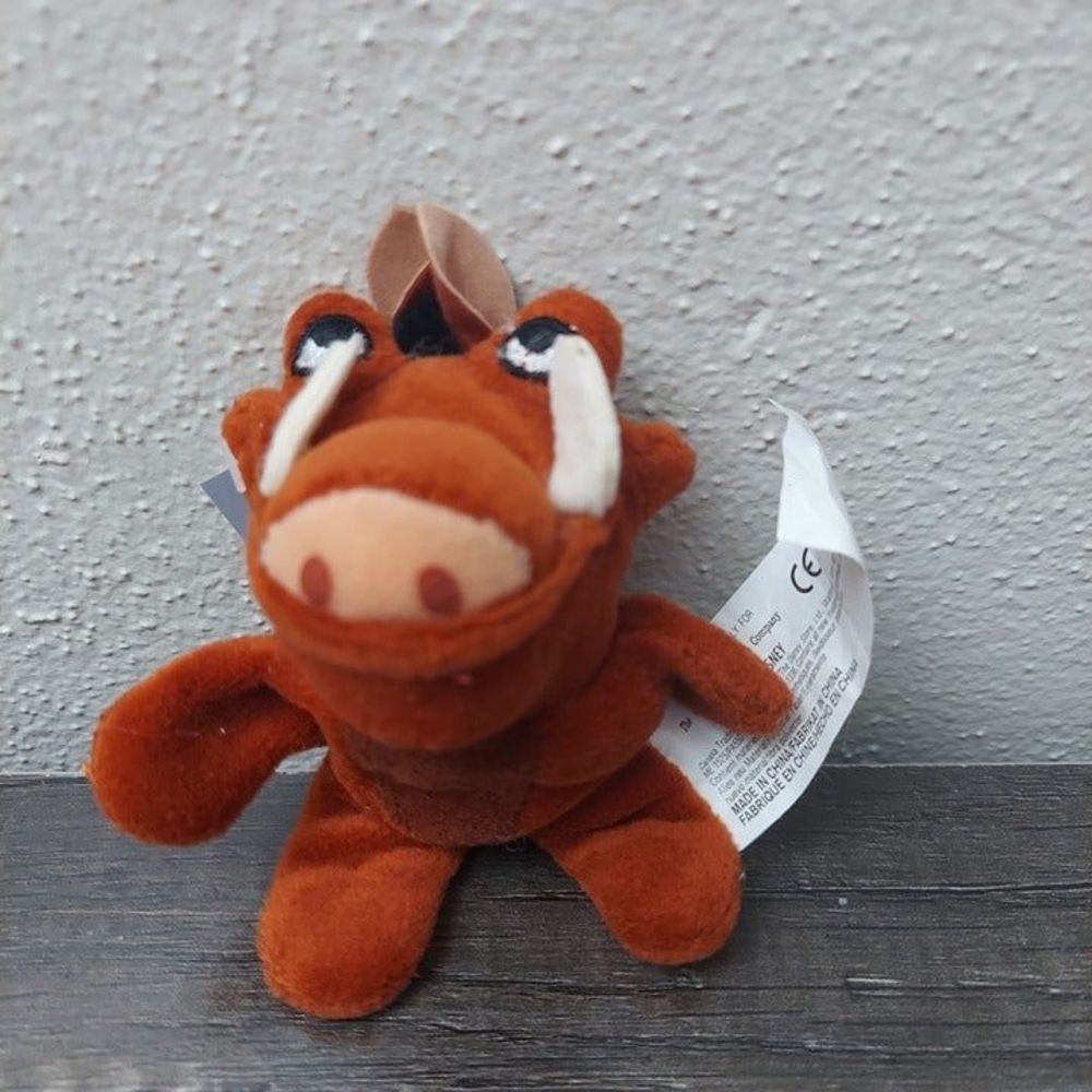 Disney Store 4" The Lion King Pumbaa Mini Bean Bag Magnet Vintage New With Tags